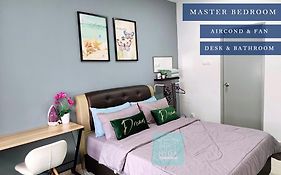 Hyda Homestay Melaka, Durian Tunggal
